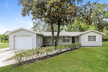 1380 GAINESVILLE DR DELTONA, FL 32725